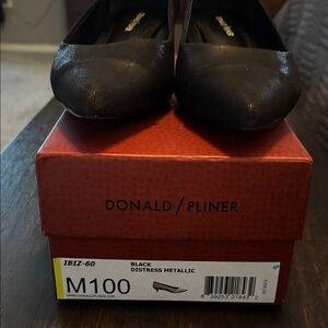 Donald J. Pliner Black Distress Metallic Slip-On Flats